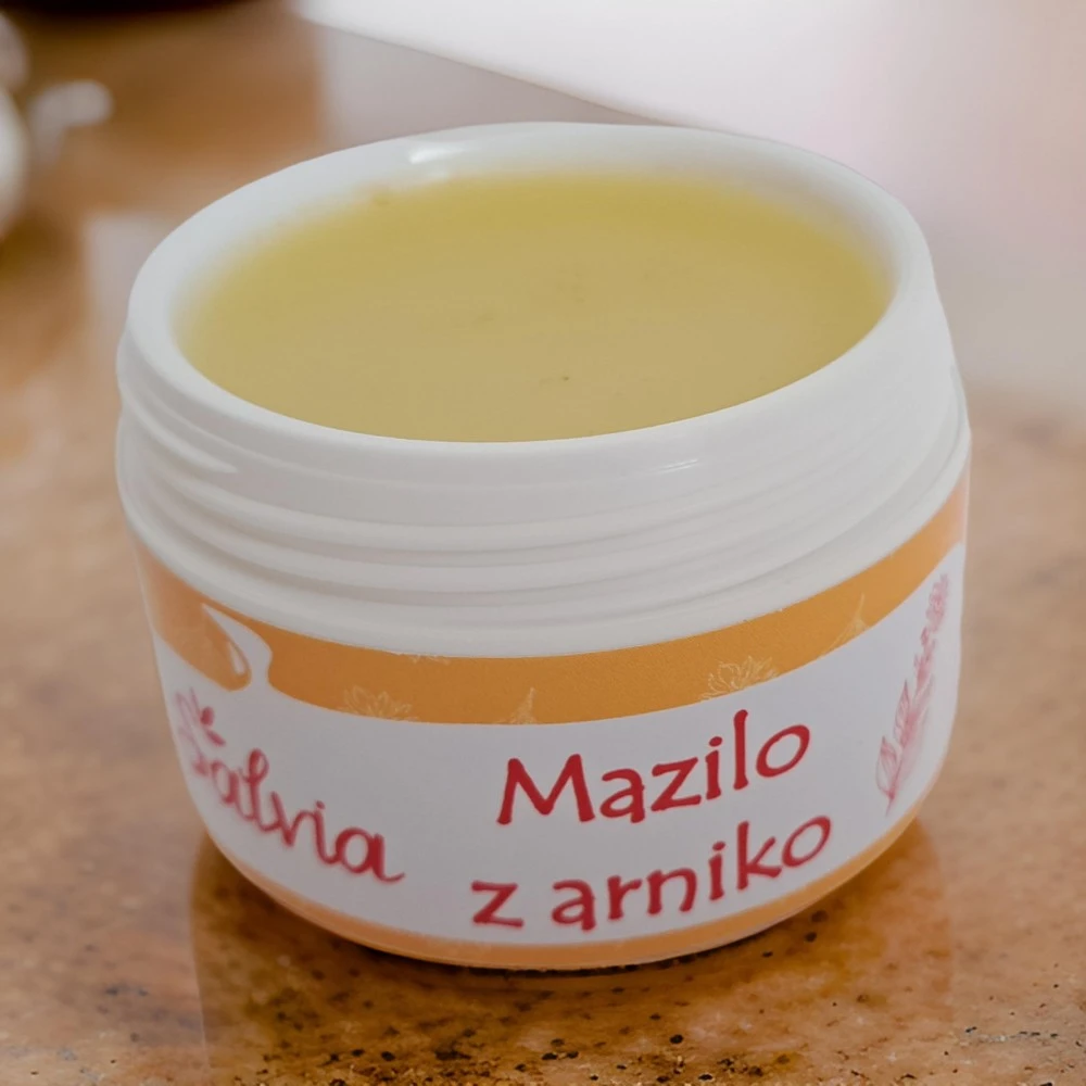 MAZILO Z ARNIKO